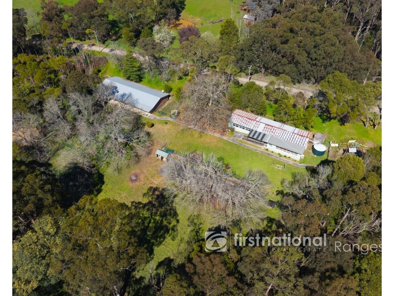6 Rainy Hill Road, Cockatoo VIC 3781