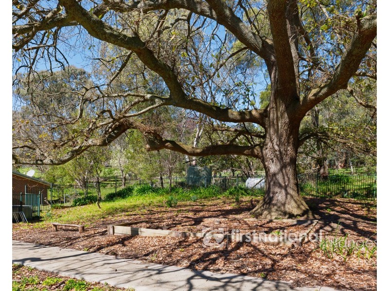 6 Rainy Hill Road, Cockatoo VIC 3781