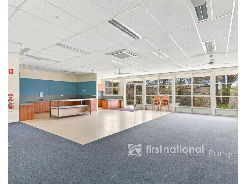 6 Rainy Hill Road, Cockatoo VIC 3781