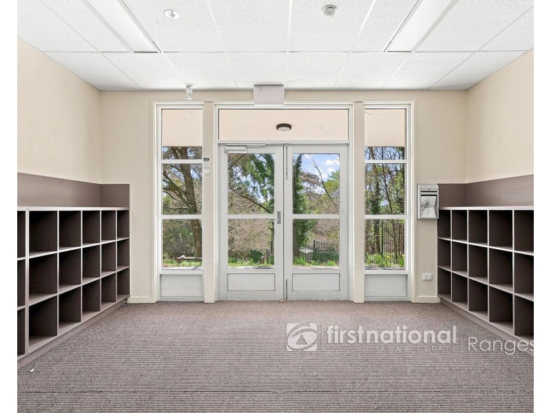 6 Rainy Hill Road, Cockatoo VIC 3781