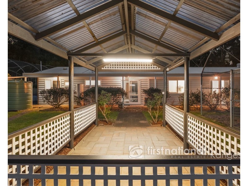31 Bailey Road, Cockatoo VIC 3781