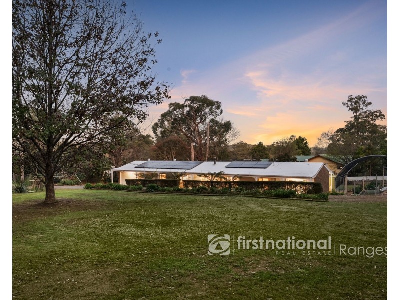 31 Bailey Road, Cockatoo VIC 3781