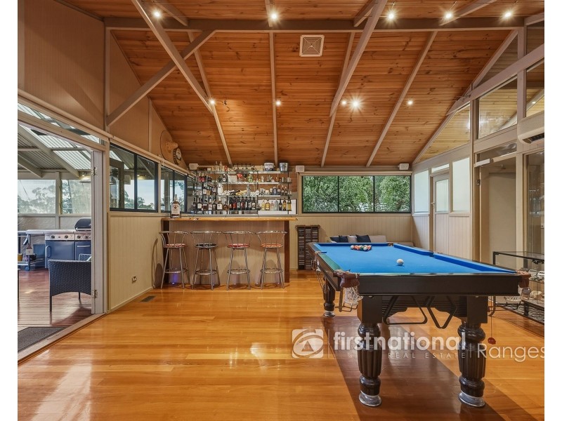 5 Woodlands Avenue, Clematis VIC 3782