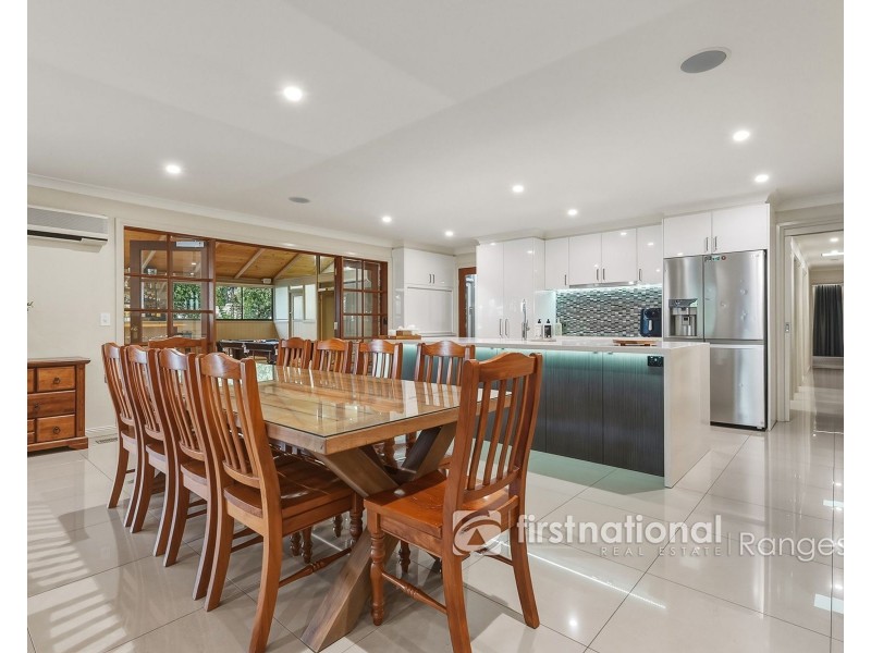 5 Woodlands Avenue, Clematis VIC 3782