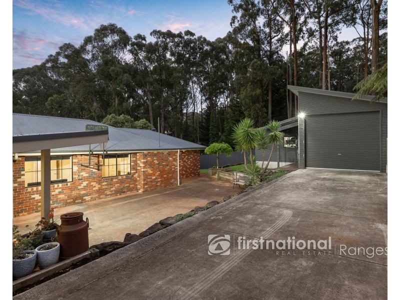 5 Woodlands Avenue, Clematis VIC 3782
