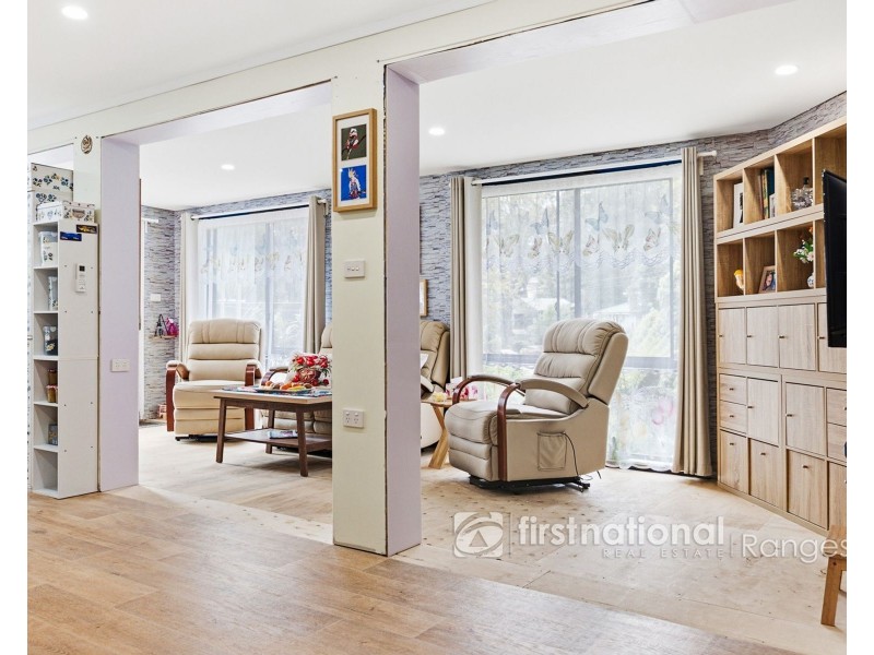 16 Alexander Road, Cockatoo VIC 3781