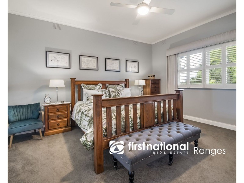 12 Yarrabee Road, Mount Dandenong VIC 3767