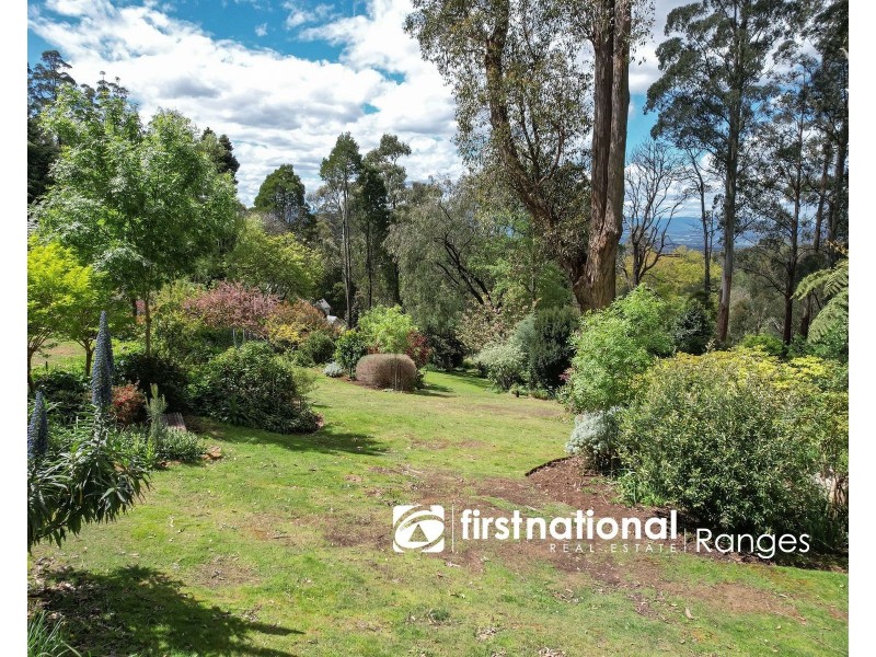 12 Yarrabee Road, Mount Dandenong VIC 3767