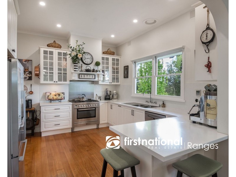 12 Yarrabee Road, Mount Dandenong VIC 3767