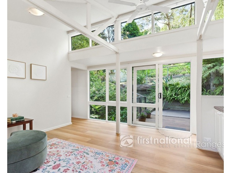 11 Dalkeith Crescent, Belgrave VIC 3160
