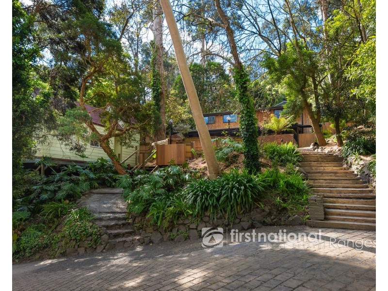 11 Dalkeith Crescent, Belgrave VIC 3160