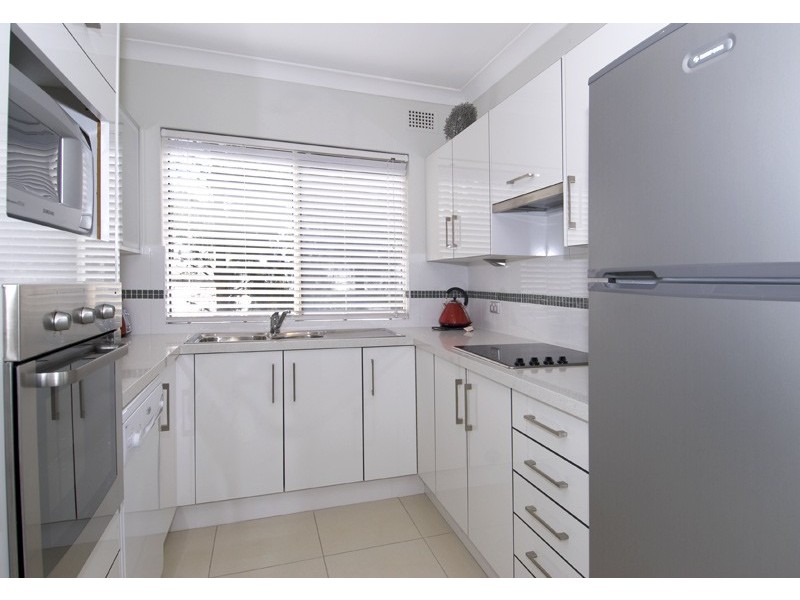 1/1 Avon Road, Dee Why NSW 2099