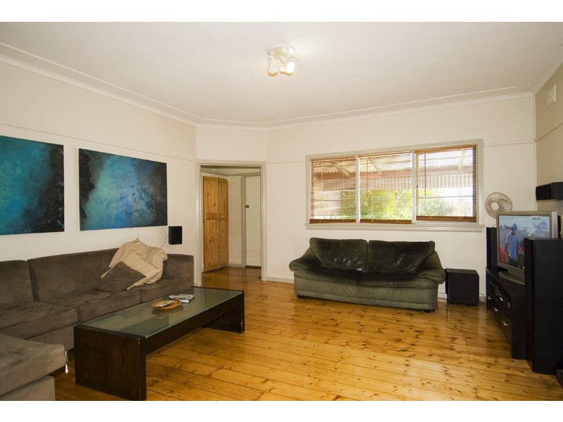 172 Pitt Road,, North Curl Curl NSW 2099
