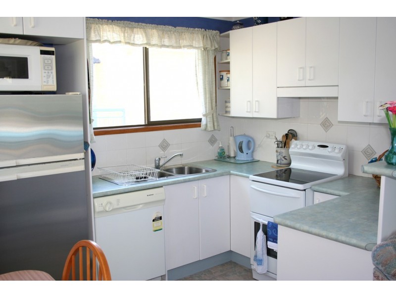 23 Perrumba St, Hawks Nest NSW 2324