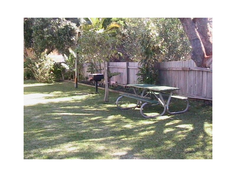 3 / 23 Cnr Bennett & Mireen Streets, Hawks Nest NSW 2324