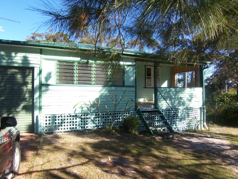 14 yamba st, Hawks Nest NSW 2324