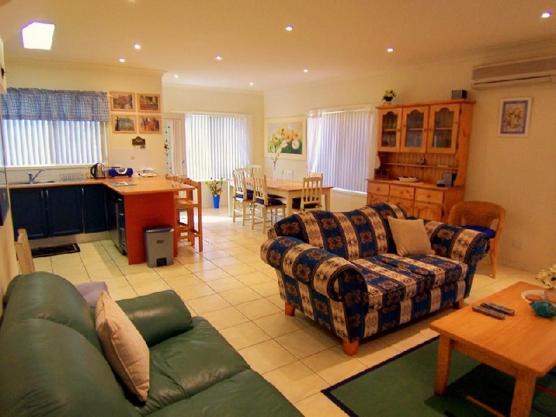 1/18 Moola St, Hawks Nest NSW 2324