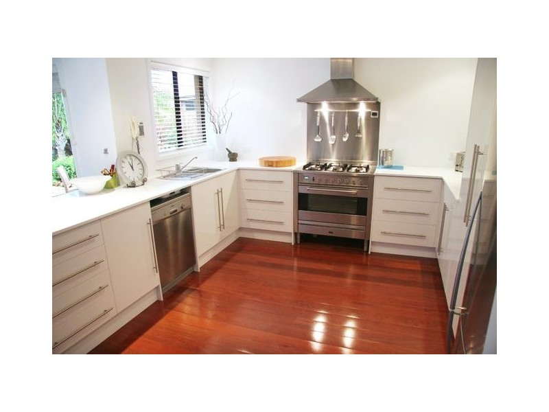 35 Albatross Ave, Hawks Nest NSW 2324