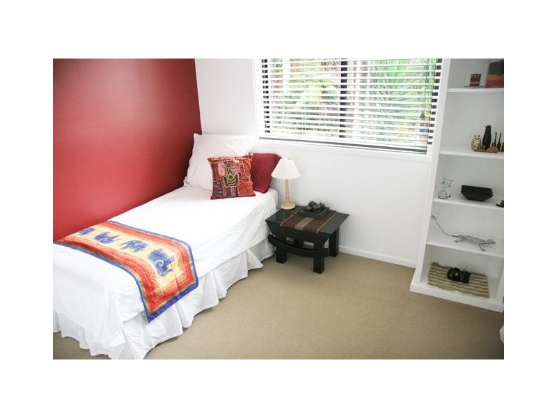 35 Albatross Ave, Hawks Nest NSW 2324