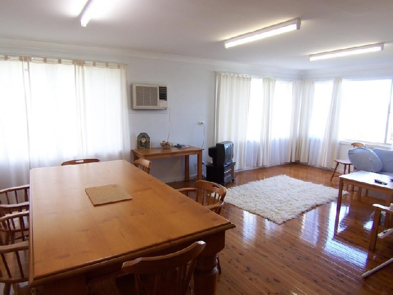 7 Curlew Cres, Pindimar NSW 2324