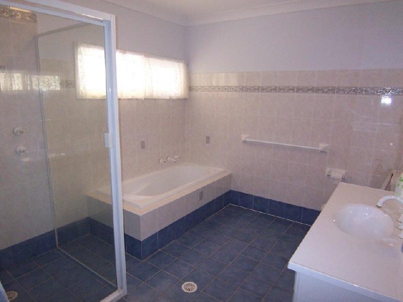 7 Curlew Cres, Pindimar NSW 2324