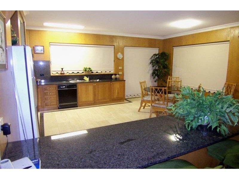 18 The Esplanade, North Arm Cove NSW 2324
