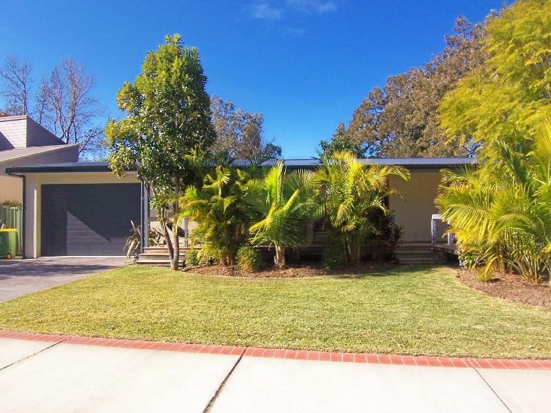 29 coupland ave , Tea Gardens NSW 2324