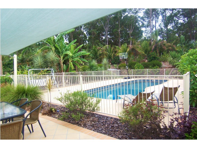 4 Boondelbah Road, Tea Gardens NSW 2324