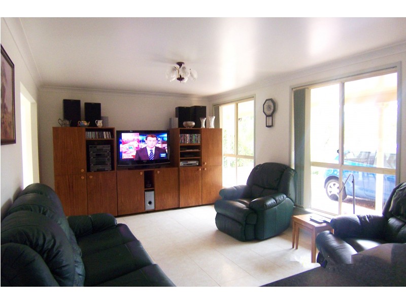 4 Boondelbah Road, Tea Gardens NSW 2324