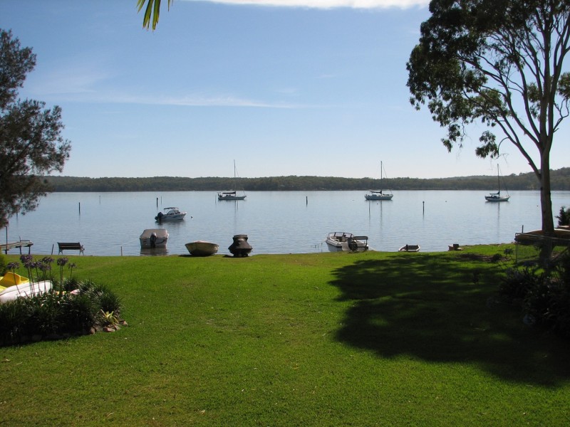 72 Cove Blvd, North Arm Cove NSW 2324