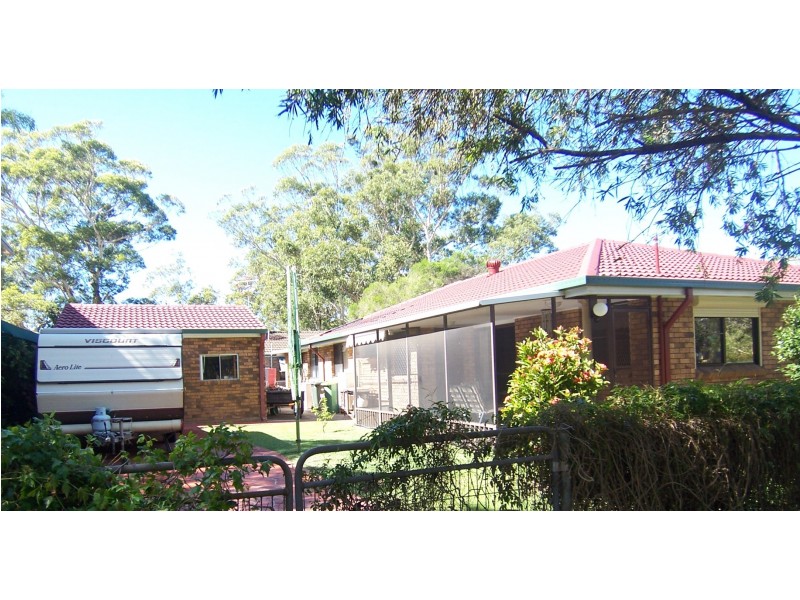 35 Mermaid Ave, Hawks Nest NSW 2324