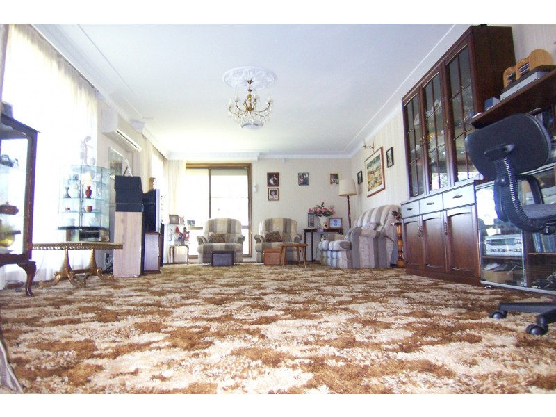 35 Mermaid Ave, Hawks Nest NSW 2324