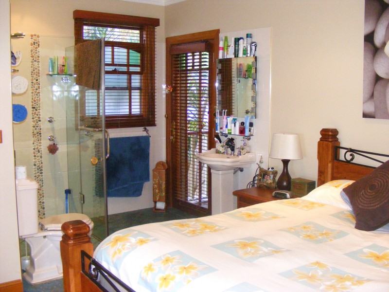 6 The Esplanade, North Arm Cove NSW 2324