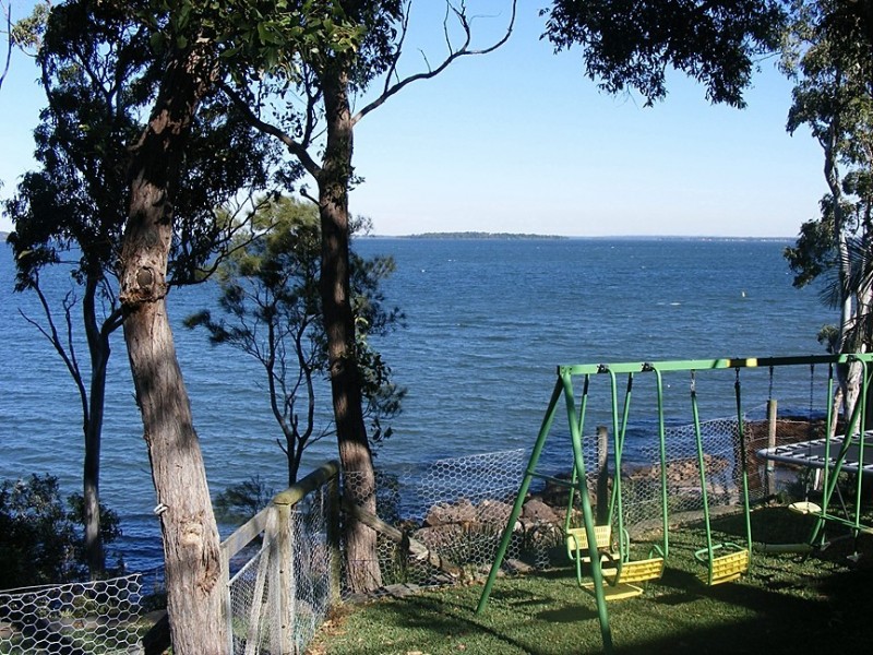 6 The Esplanade, North Arm Cove NSW 2324