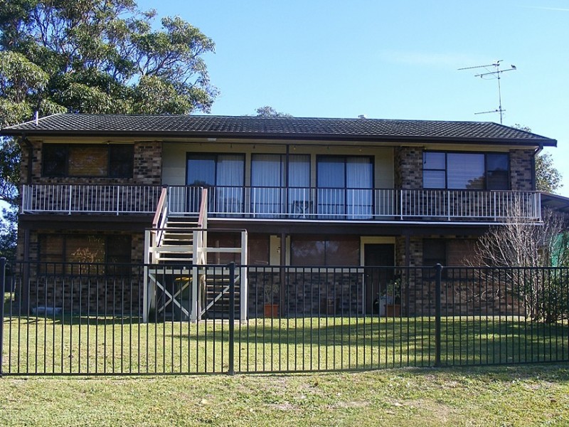 3 North St, Tea Gardens NSW 2324