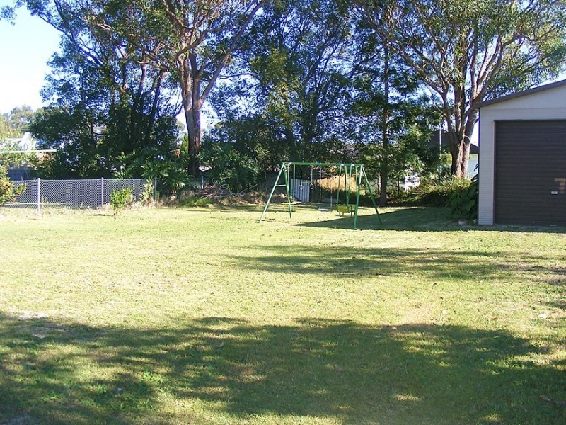 3 North St, Tea Gardens NSW 2324