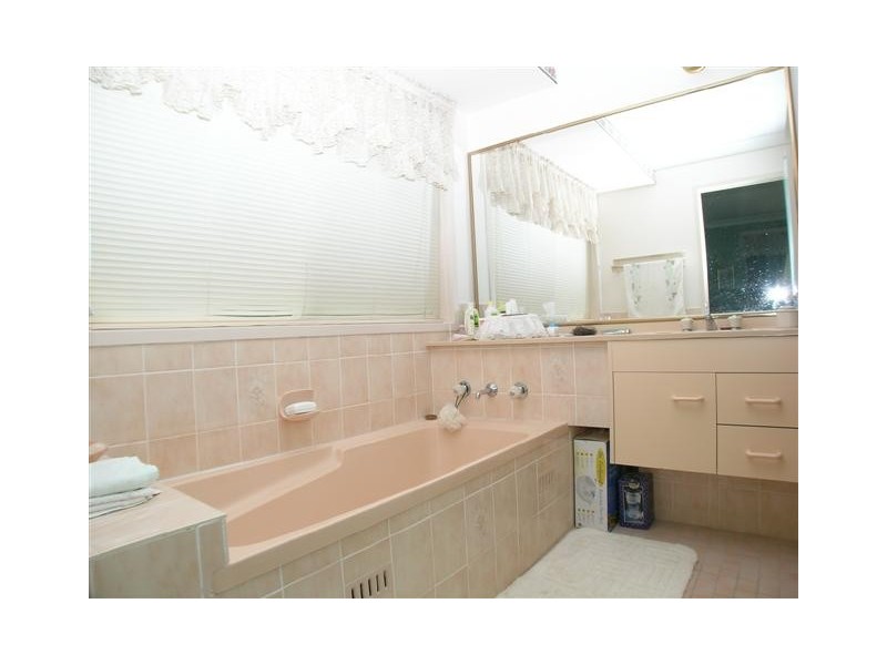 Killarney Vale NSW 2261