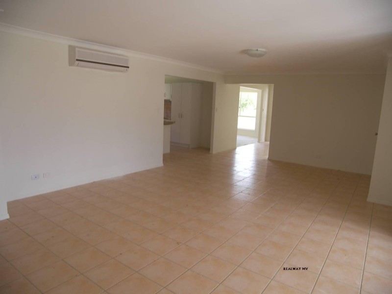 13 Maddock, Mooloolah Valley QLD 4553