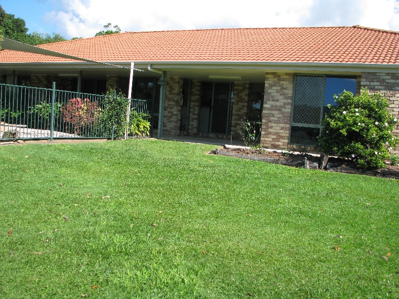 137 Old Gympie Road, Mooloolah Valley QLD 4553