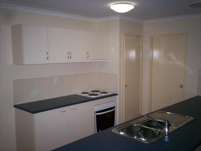 20 Comona Crt, Wulkuraka QLD 4305