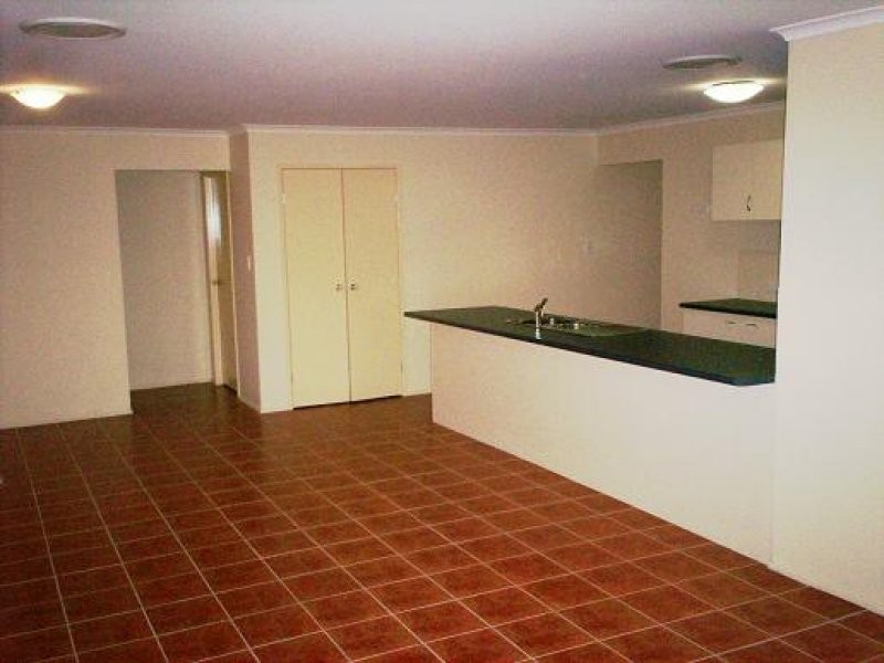 20 Comona Crt, Wulkuraka QLD 4305