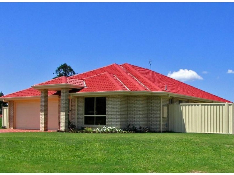 20 Maddock Avenue, Mooloolah Valley QLD 4553