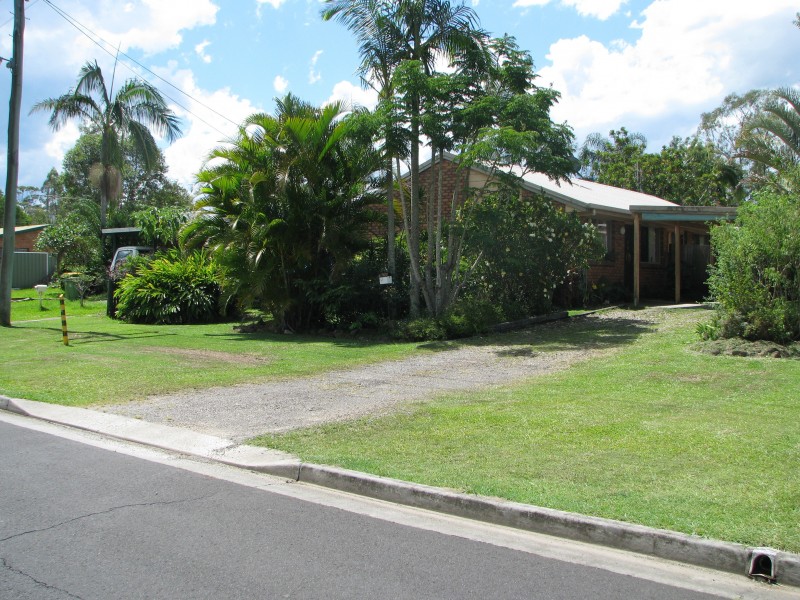 43 Dorson Drive, Mooloolah Valley QLD 4553