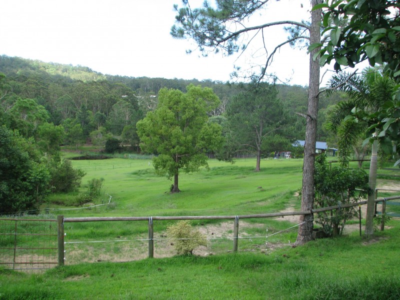 150 Neill Road, Mooloolah Valley QLD 4553