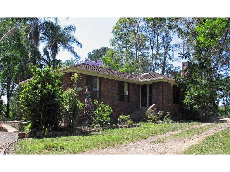 1 Brenda Court, Mooloolah Valley QLD 4553