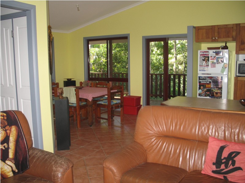 Diamond Valley QLD 4553