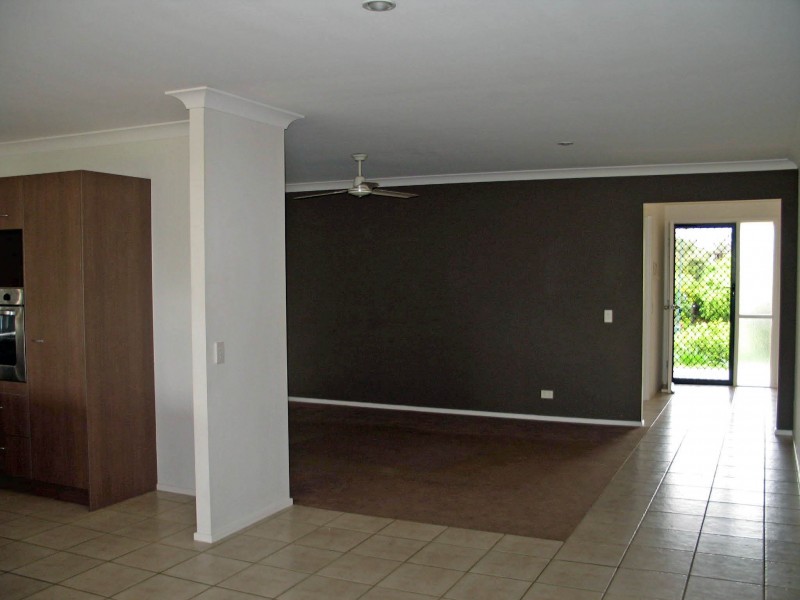 30 Maurice Avenue, Morayfield QLD 4506
