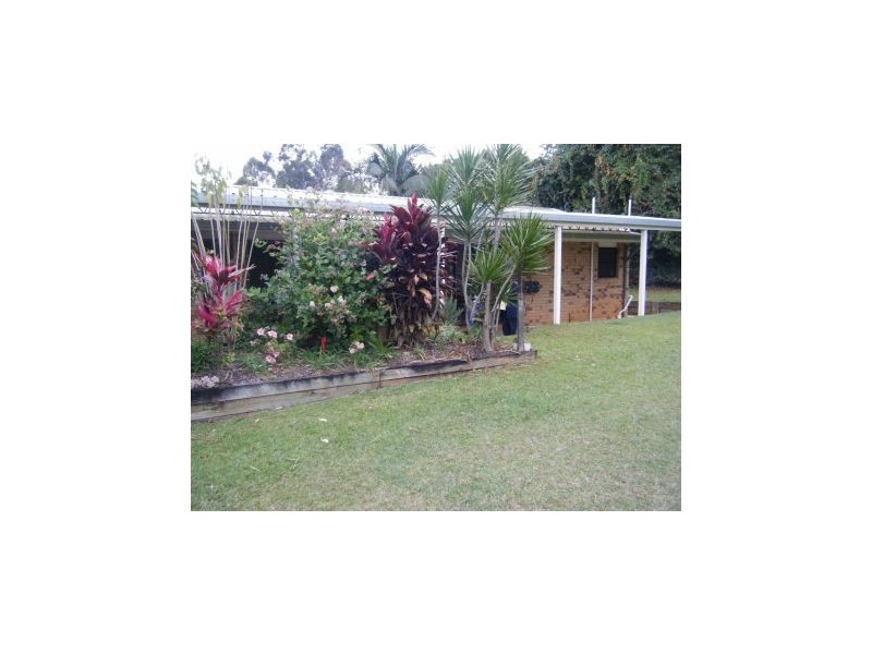 80 Kings Road, Glass House Mountains QLD 4518