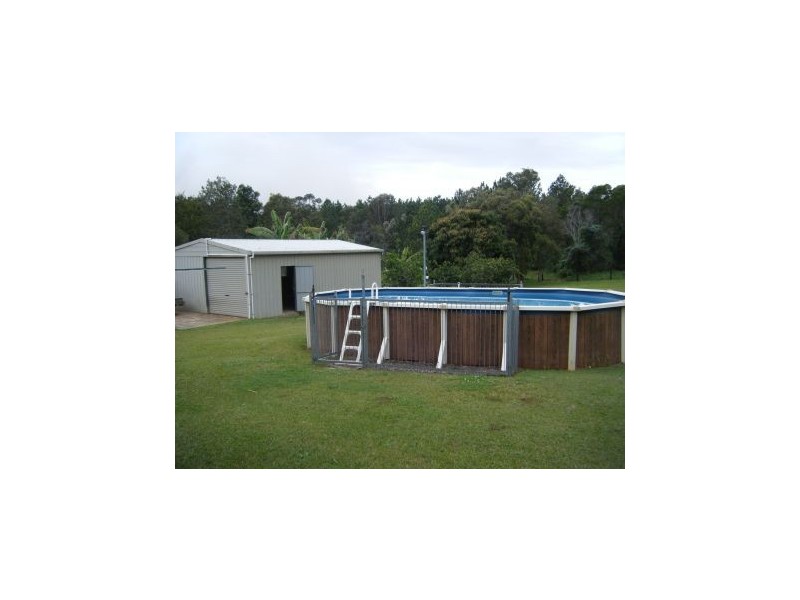 80 Kings Road, Glass House Mountains QLD 4518