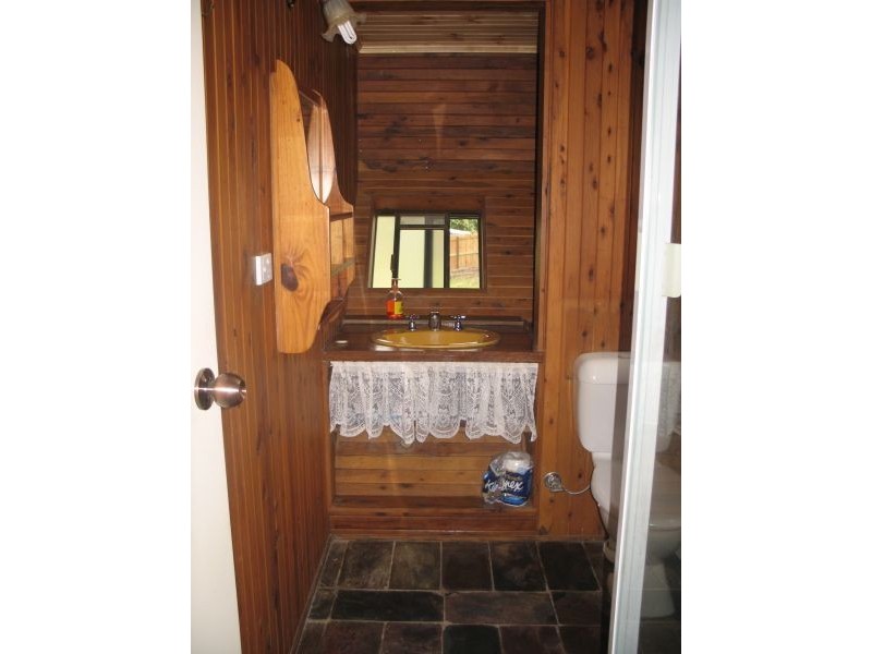 33 Paget Street, Mooloolah Valley QLD 4553